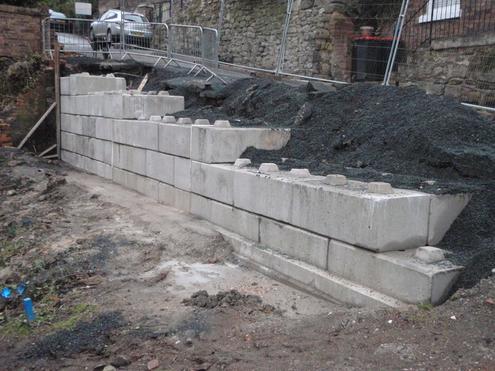 Concrete Block Retaining Walls / Gravity Wall Systems Mass Concrete