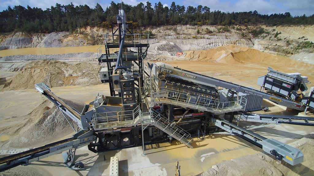 Successful longterm contract sand processing for Hanson’s Masters