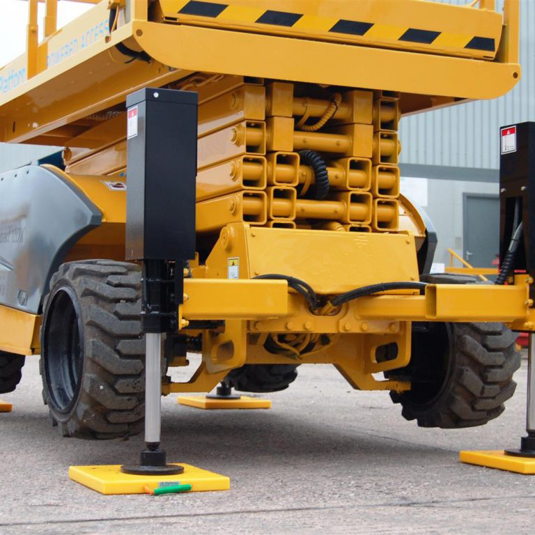 Spread the word Using Outriggers and Spreader Plates to Maximise