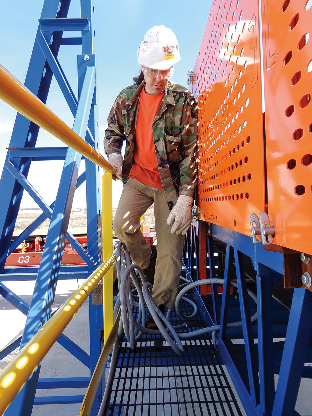 Unsafe work practices around conveyors Hub4