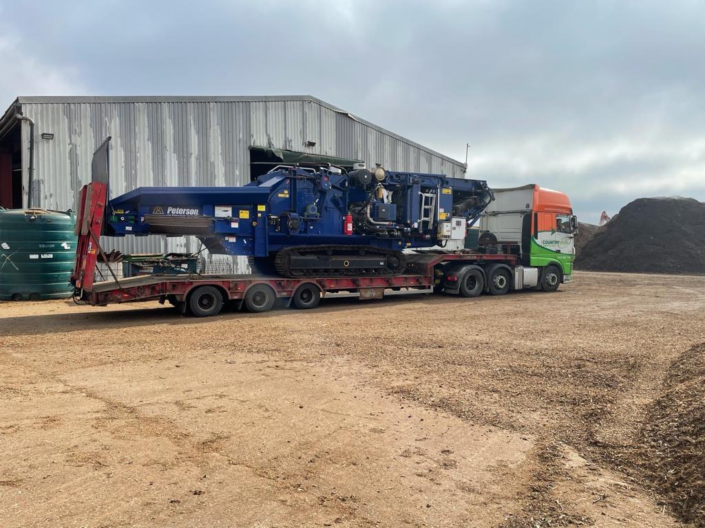 Envar Composting invest in a Peterson 2710D trackmounted horizontal