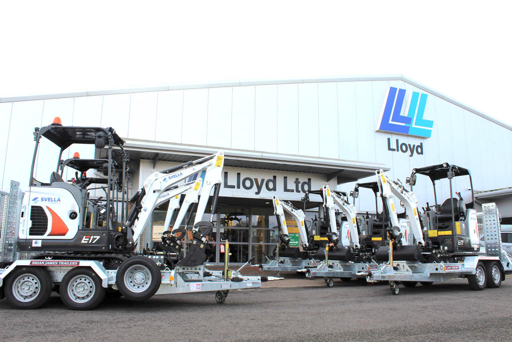 Bobcat Dealer Lloyd Ltd wins order for 50 Bobcat Mini-Excavators | Hub-4