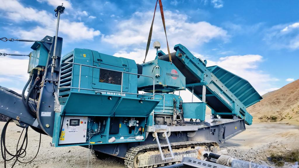 Powerscreen service team overcomes extreme conditions to complete ...