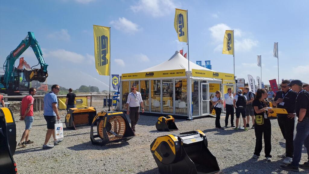 Quarry, Construction, Recycling, Done. MB Crusher at Hillhead 2026 | Hub-4